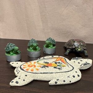 Turtle decoration lot